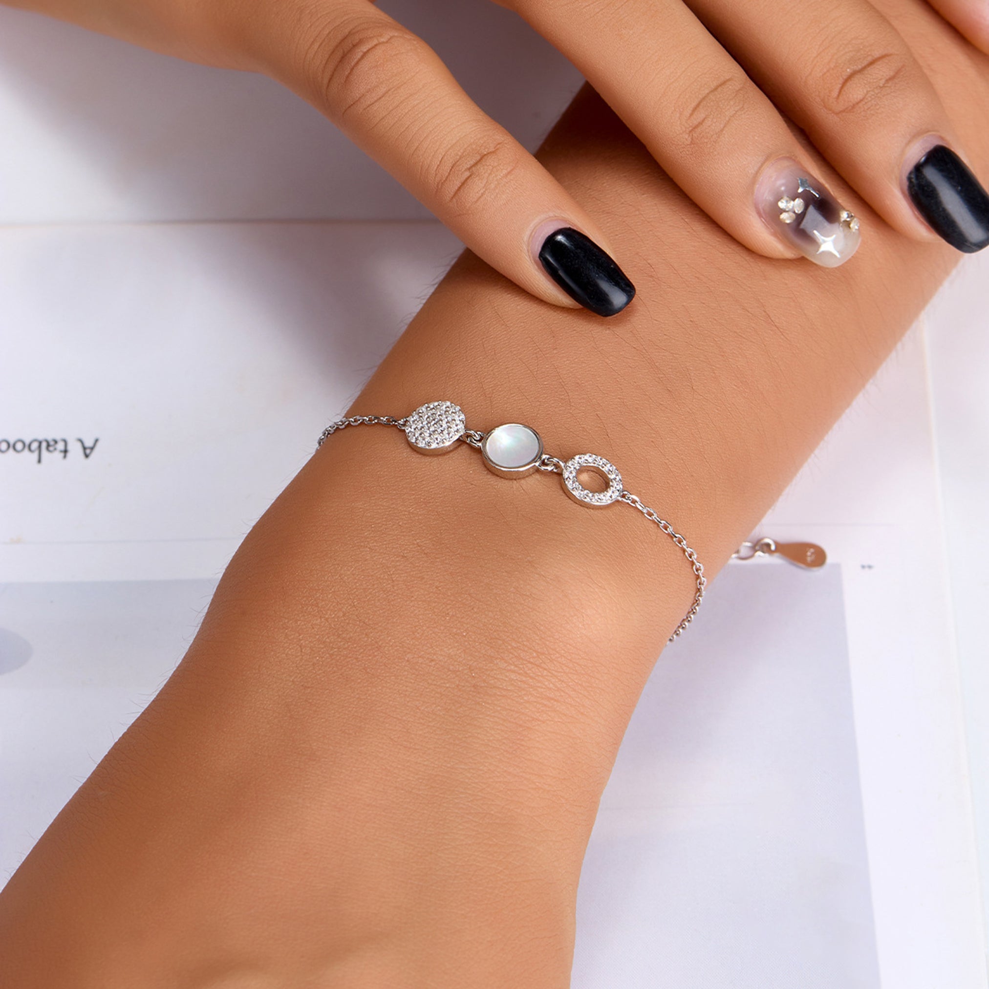 Bracelet en argent 925 et zircon